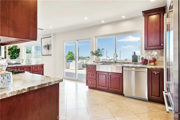 5705 Mistridge Drive, Rancho Palos Verdes, California 90275