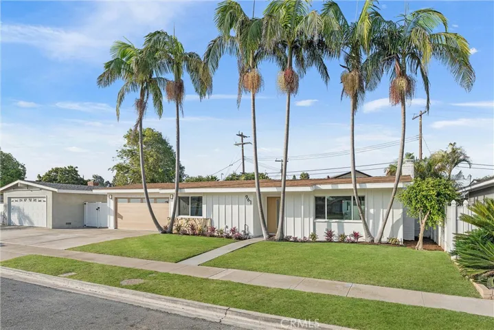 961 Coronado Drive, Costa Mesa, California 92626
