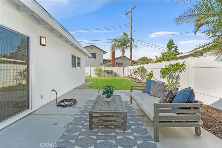 961 Coronado Drive, Costa Mesa, California 92626
