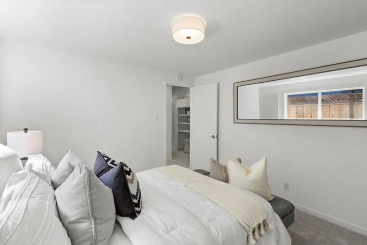 3060 Stelling Drive, Palo Alto, California 94303