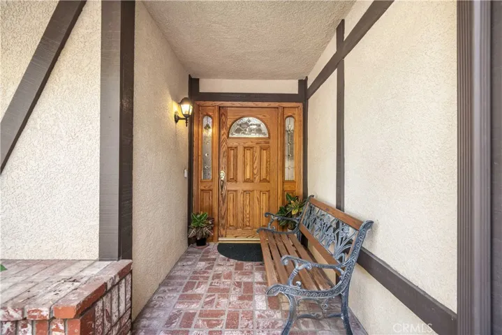 4267 Roxbury Street, Simi Valley, California 93063