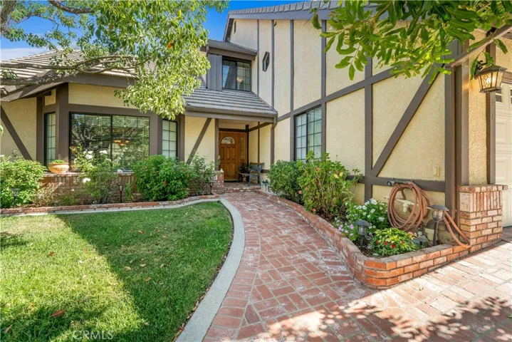 4267 Roxbury Street, Simi Valley, California 93063