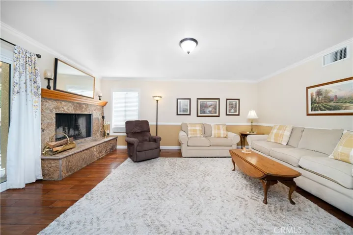 4267 Roxbury Street, Simi Valley, California 93063