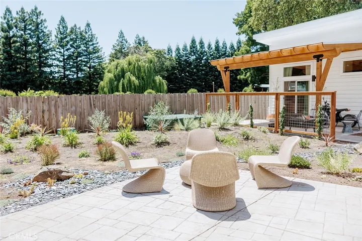 4 Chads Place, Chico, California 95928