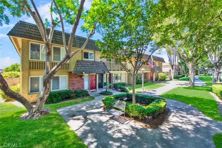Monterey Model in Tiburon South