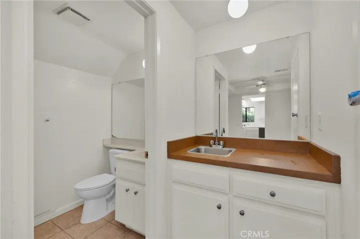 520 Lazy Creek Circle 107, Fullerton, California 92831