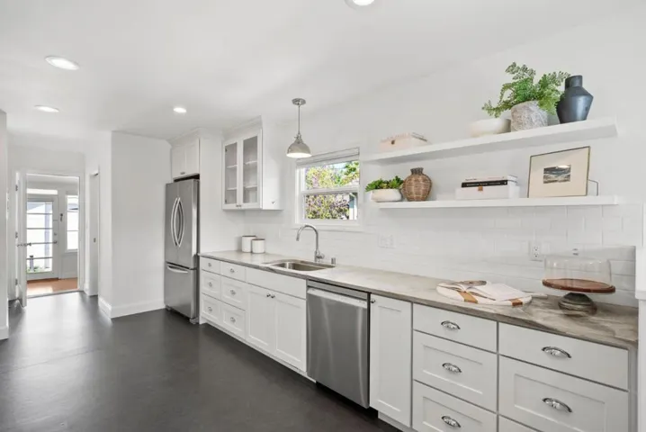1130 Chapel Drive, Santa Clara, California 95050