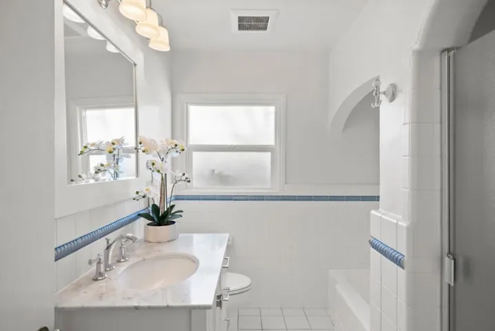 1130 Chapel Drive, Santa Clara, California 95050