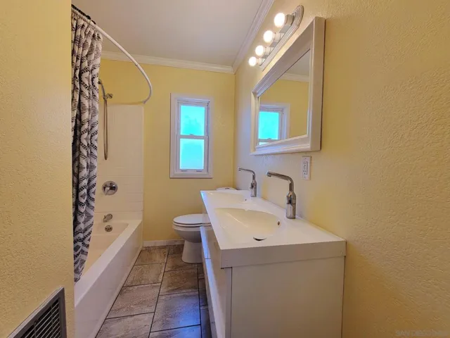 4812 Federal Blvd, San Diego, California 92102