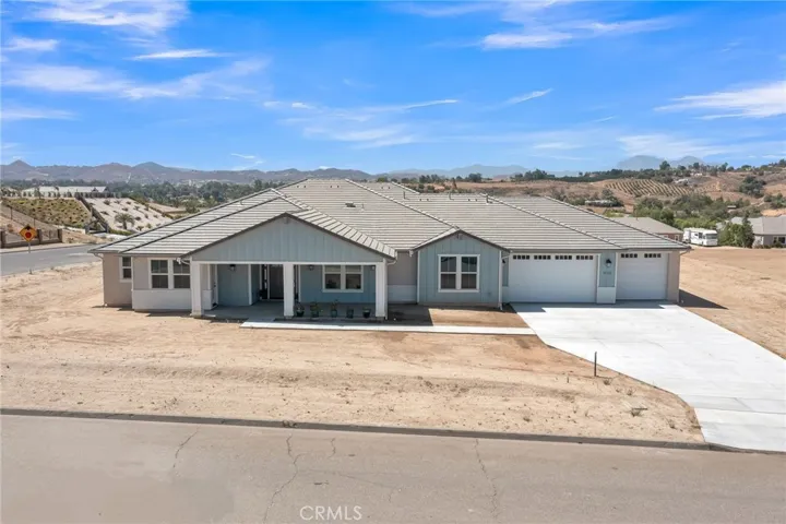 16225 New Canaan Court, Riverside, California 92504