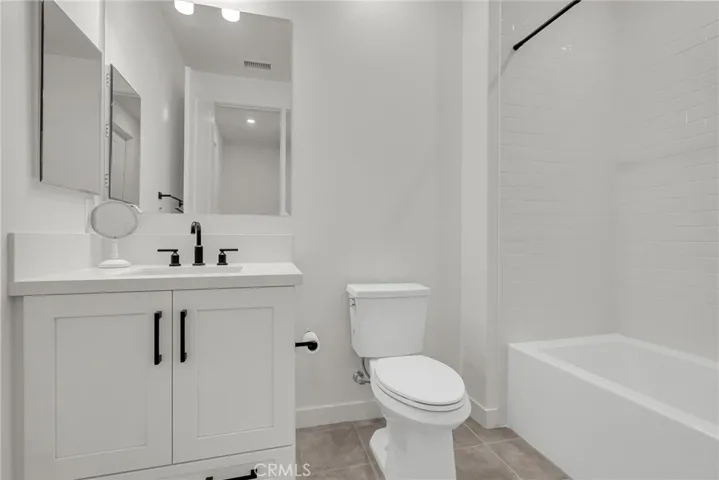 16225 New Canaan Court, Riverside, California 92504