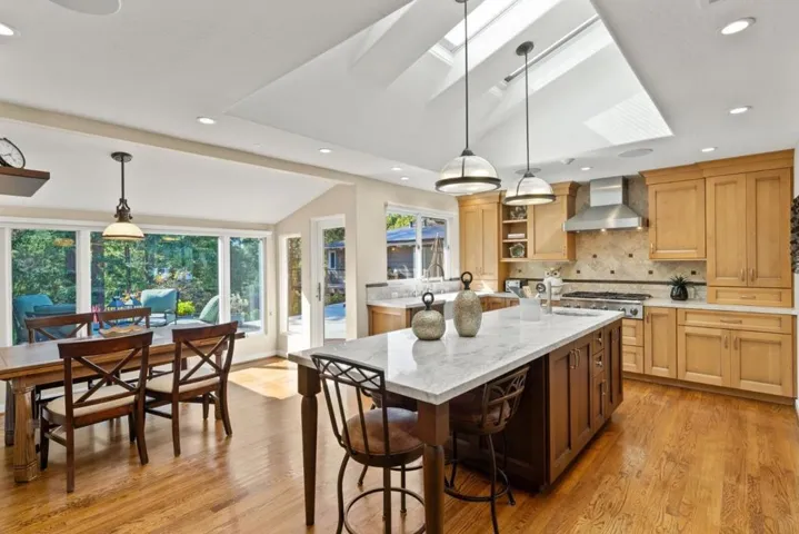 18242 Seebree Lane, Monte Sereno, California 95030