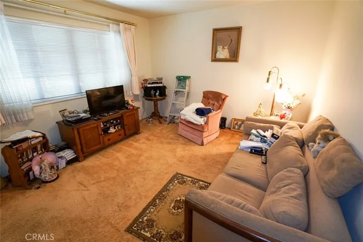 5123 Village, Los Angeles, California 90016