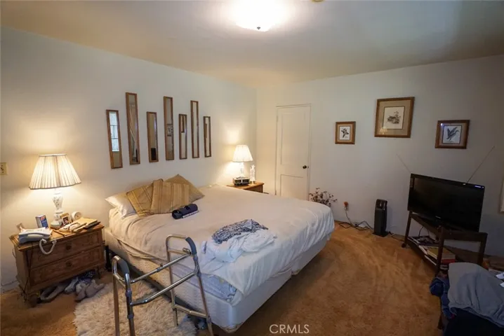5123 Village, Los Angeles, California 90016