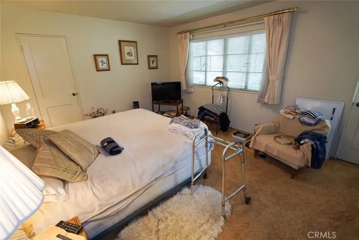 5123 Village, Los Angeles, California 90016