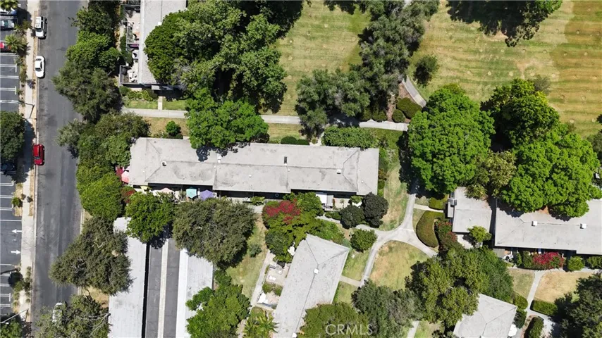 5123 Village, Los Angeles, California 90016