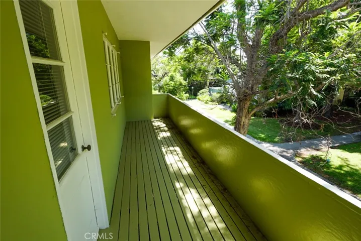 5123 Village, Los Angeles, California 90016