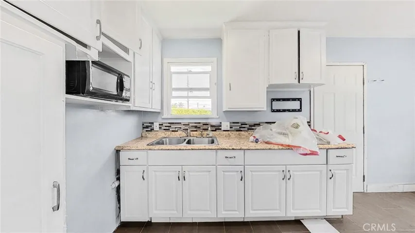 15325 Crenshaw Boulevard, Gardena, California 90249