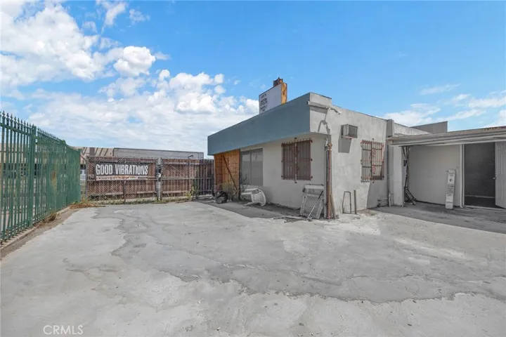 15325 Crenshaw Boulevard, Gardena, California 90249