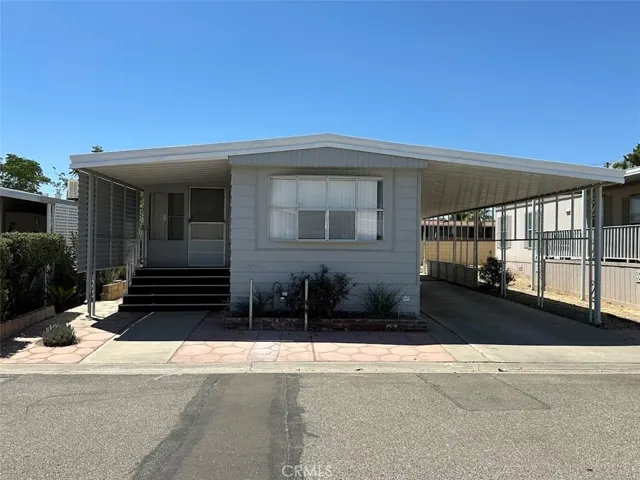 15252 Seneca Road 207, Victorville, California 92392