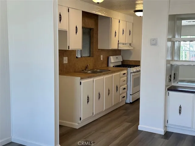 15252 Seneca Road 207, Victorville, California 92392