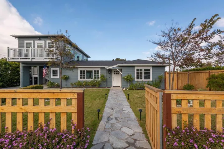 264 24th Street, Del Mar, California 92014