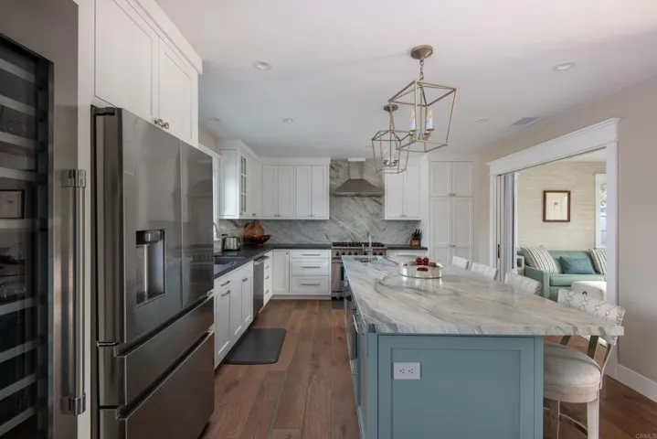 264 24th Street, Del Mar, California 92014