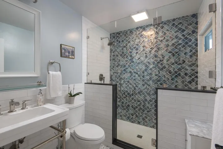 264 24th Street, Del Mar, California 92014