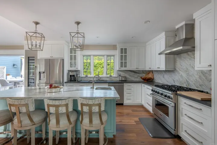 264 24th Street, Del Mar, California 92014
