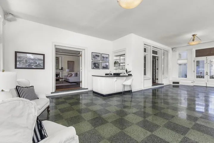 2434 Alcott Ct, San Diego, California 92106