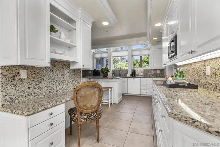 2434 Alcott Ct, San Diego, California 92106