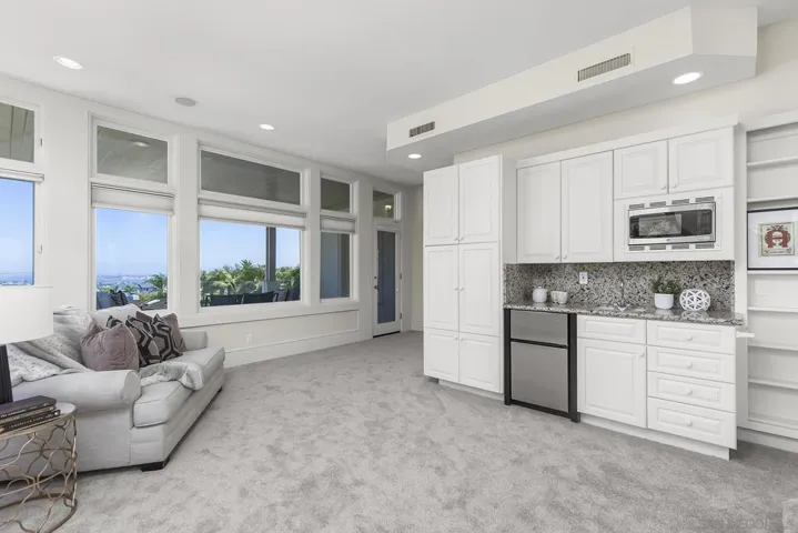 2434 Alcott Ct, San Diego, California 92106