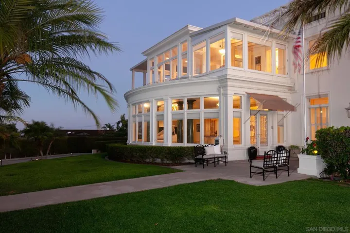 2434 Alcott Ct, San Diego, California 92106