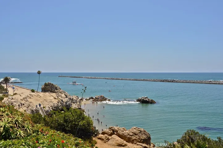 2332 2nd Avenue, Corona Del Mar, California 92625