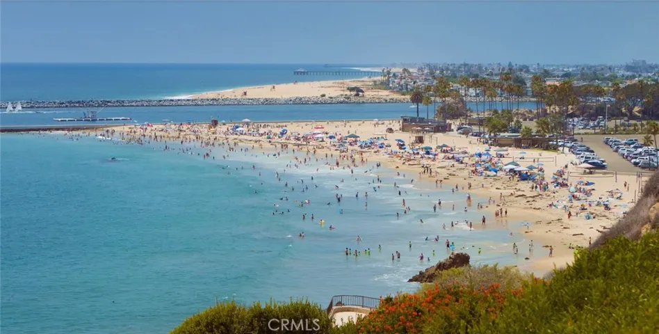 2332 2nd Avenue, Corona Del Mar, California 92625
