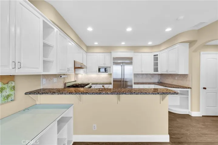 2332 2nd Avenue, Corona Del Mar, California 92625