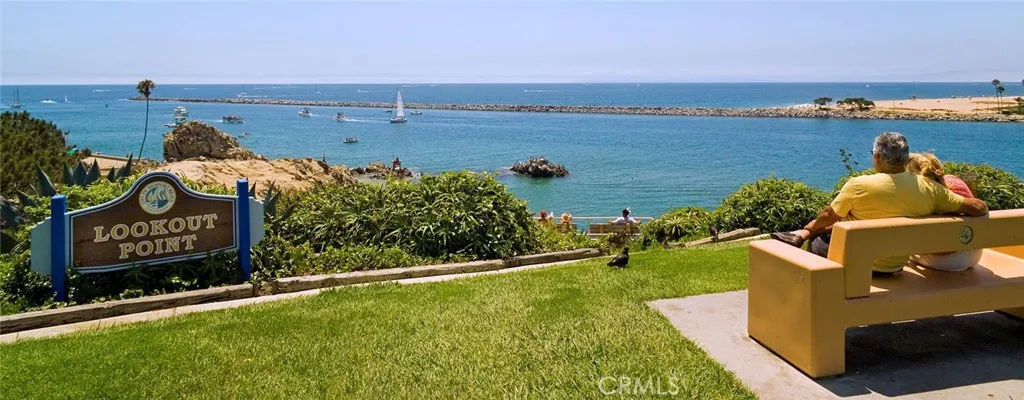 2332 2nd Avenue, Corona Del Mar, California 92625