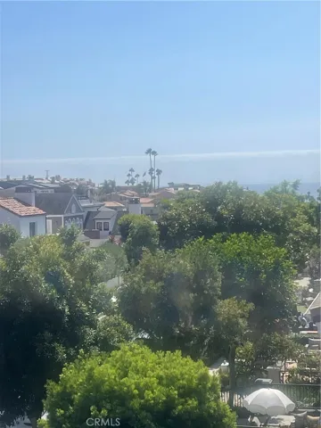2332 2nd Avenue, Corona Del Mar, California 92625