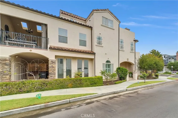 2332 2nd Avenue, Corona Del Mar, California 92625