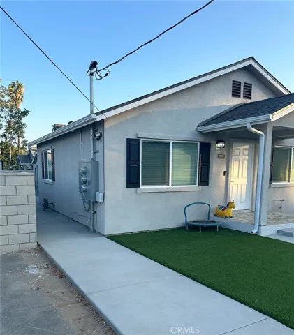 11200 Doverwood Drive, Riverside, California 92505