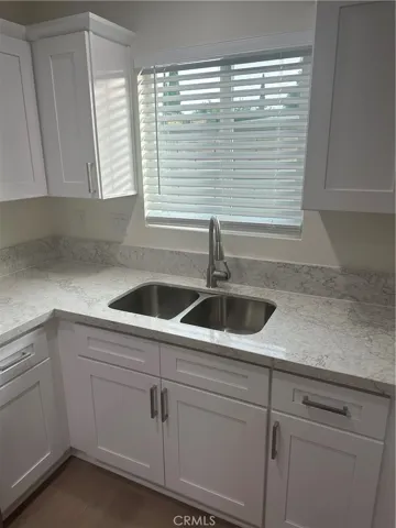 11200 Doverwood Drive, Riverside, California 92505