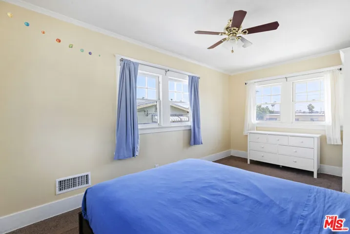 1322 N Alexandria Avenue, Los Angeles, California 90027