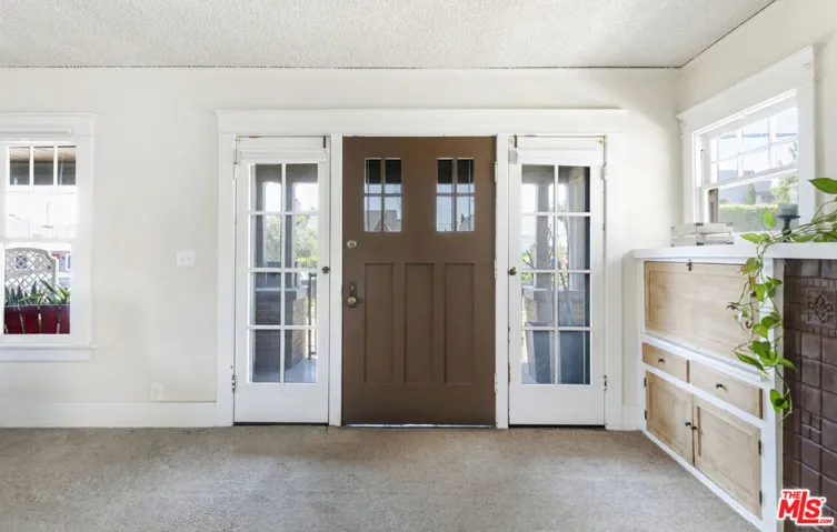 1322 N Alexandria Avenue, Los Angeles, California 90027