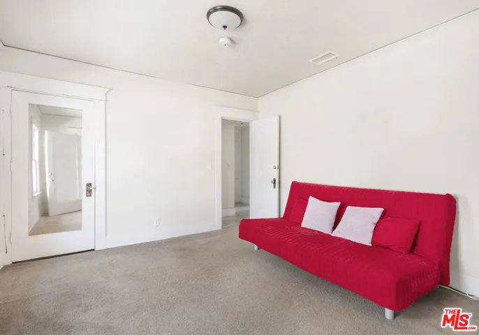 1322 N Alexandria Avenue, Los Angeles, California 90027