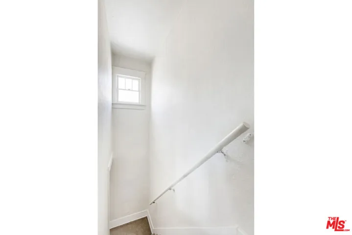 1322 N Alexandria Avenue, Los Angeles, California 90027