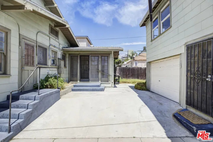 1322 N Alexandria Avenue, Los Angeles, California 90027