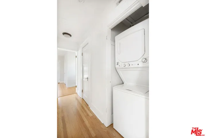 1322 N Alexandria Avenue, Los Angeles, California 90027