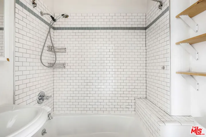 1322 N Alexandria Avenue, Los Angeles, California 90027
