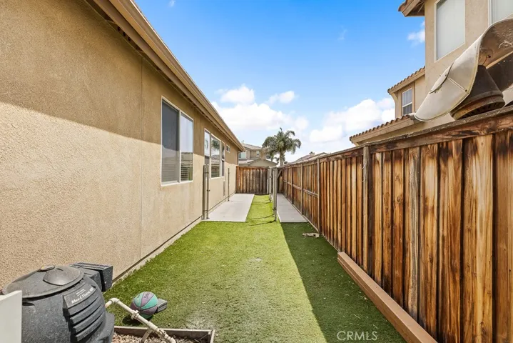 2855 Newcastle Way, San Jacinto, California 92582