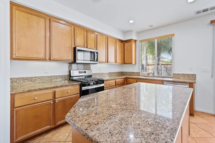 2855 Newcastle Way, San Jacinto, California 92582